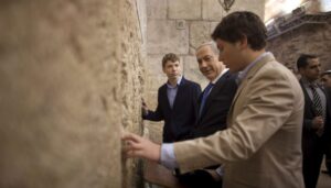 netanyahu’s-son-evacuated-from-us-after-assassination-threats