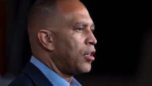 hakeem-jeffries-defends-meeting-with-jared-kushner
