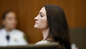 judge-in-lindsay-clancy-trial-orders-jury-to-keep-deliberating-after-stalemate