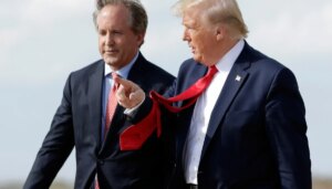trump-trashes-paxton’s-appearance-but-vows-to-campaign-for-him