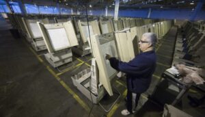 tea-party-group-ramps-up-poll-watching-trainings-before-midterm-elections