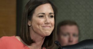 gop-sen.-katie-britt-calls-out-mayorkas’s-stance-on-border-wall-as-hypocritical