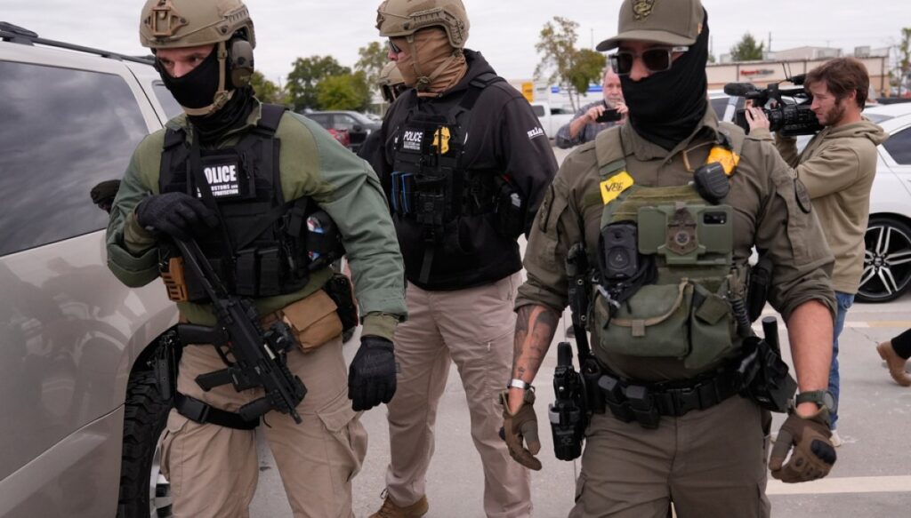 appeals-court-rejects-ice-detention-policy,-setting-up-supreme-court-review