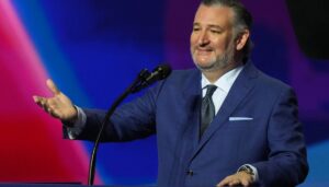 cruz-warns-against-a-‘red-green’-alliance-dominating-democrats