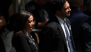 aoc-and-mamdani-take-heat-for-apparently-laughing-as-9/11-victims’-names-are-read-off