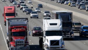appeals-court-grills-california-officials-on-challenge-to-noncitizen-cdl-crackdown