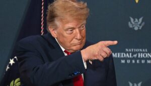 trump-says-houthis-‘don’t-want-to-fight-us’-after-saudi-pipeline-shutdown