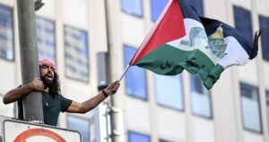 gal-gadot’s-hamas-terrorist-attack-screening-marred-by-wild-brawl-in-los-angeles