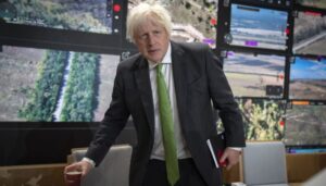 david-petraeus,-boris-johnson-narrowly-escape-russian-drone-attack-in-ukraine