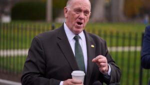 no-immigration-enforcement-to-take-place-at-voting-sites-this-fall:-homan
