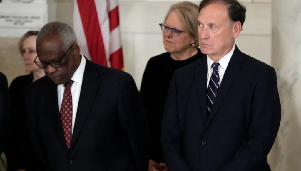 supreme-court-denies-trump’s-request-to-enforce-mail-in-ballot-restrictions