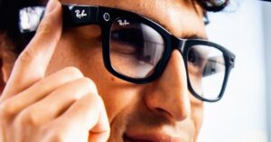 ‘i-felt-super-violated’:-men-wearing-meta-glasses-on-dates-is-an-instant-red-flag