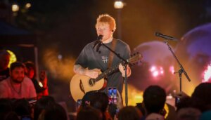 ed-sheeran’s-tour-in-trouble-after-opening-acts-withdraw