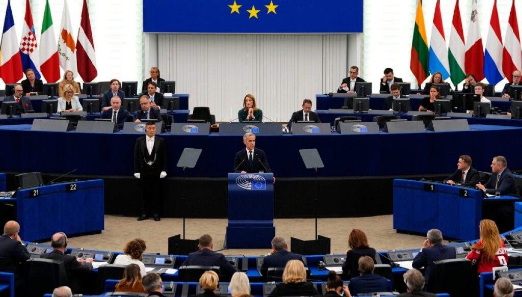 ‘middle-power-bulls***’:-diplomats-dismiss-eu-adding-‘associate-members’