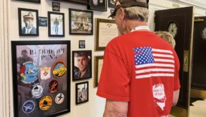vietnam-veterans-seek-healing-in-gary-sinise-documentary