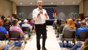 despite-trump-poll-drops,-newsom-urges-democrats-not-to-‘spike-the-football’