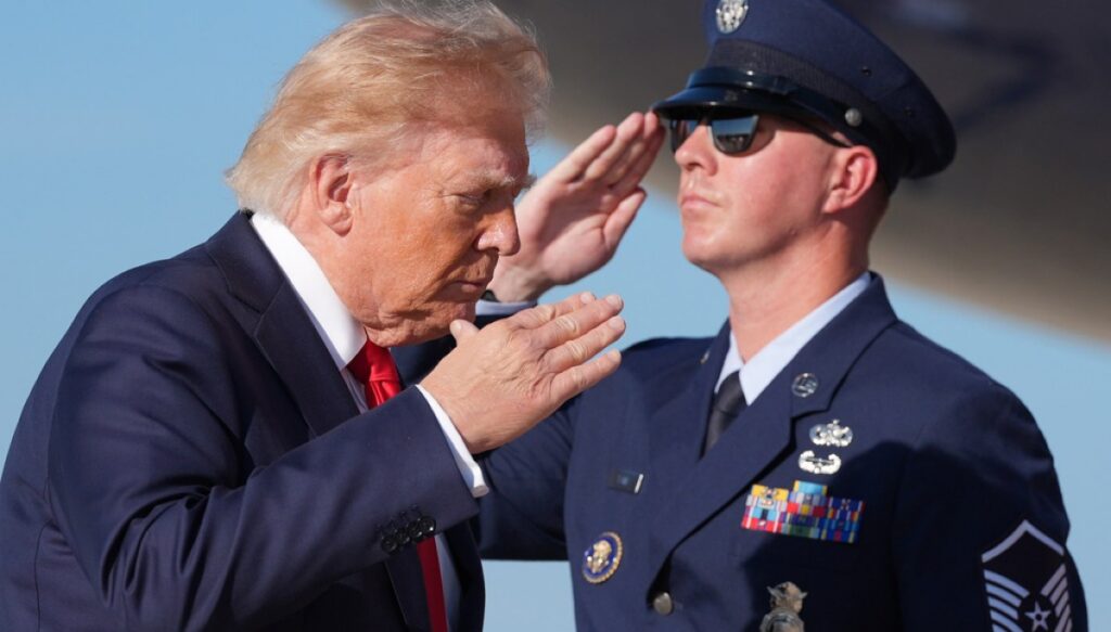 trump-says-triumphal-arch-will-be-converted-into-military-complex