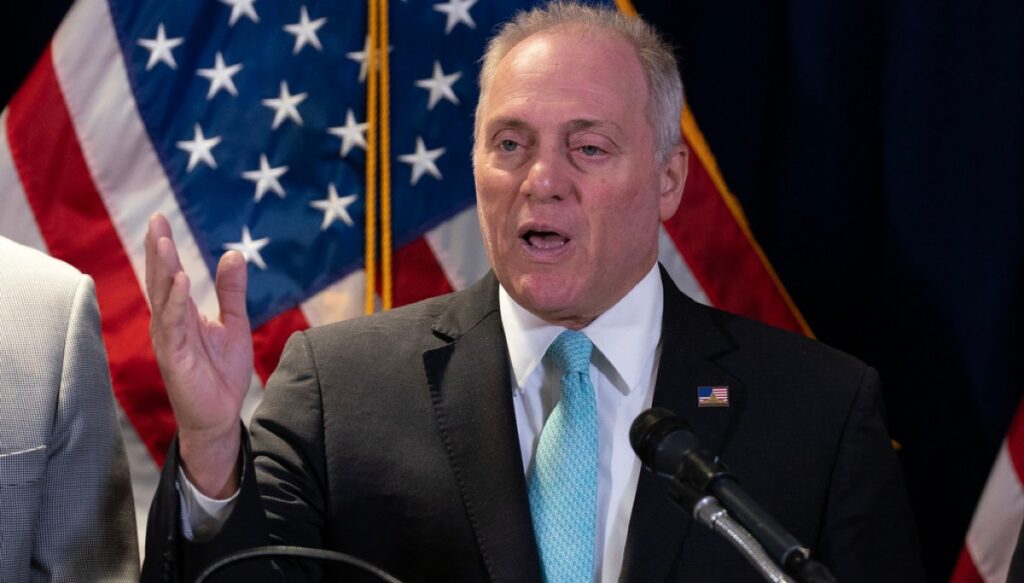 scalise-says-‘i-don’t-know’-why-trump-banned-three-news-outlets-from-wh