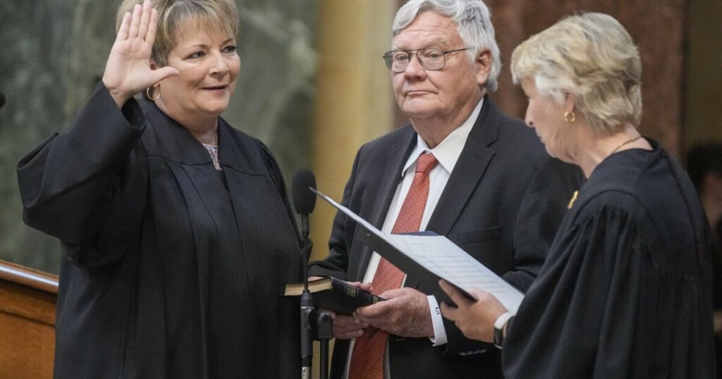 ex-wisconsin-supreme-court-justice-told-to-hand-over-records-related-to-secret-impeachment-panel