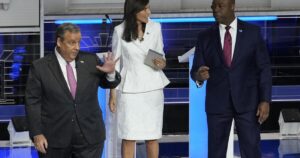 calls-for-republican-also-rans-to-drop-out-of-2024-race-fall-on-deaf-ears