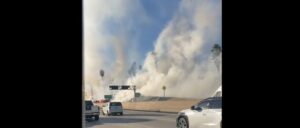 massive-blaze-cuts-off-major-la-highway