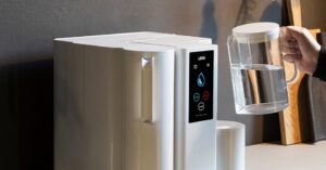 turn-boring-tap-water-into-tasty-mineral-water-with-this-countertop-dispenser