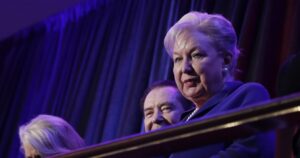 maryanne-trump-barry-dead:-sister-of-former-president-dies-at-86
