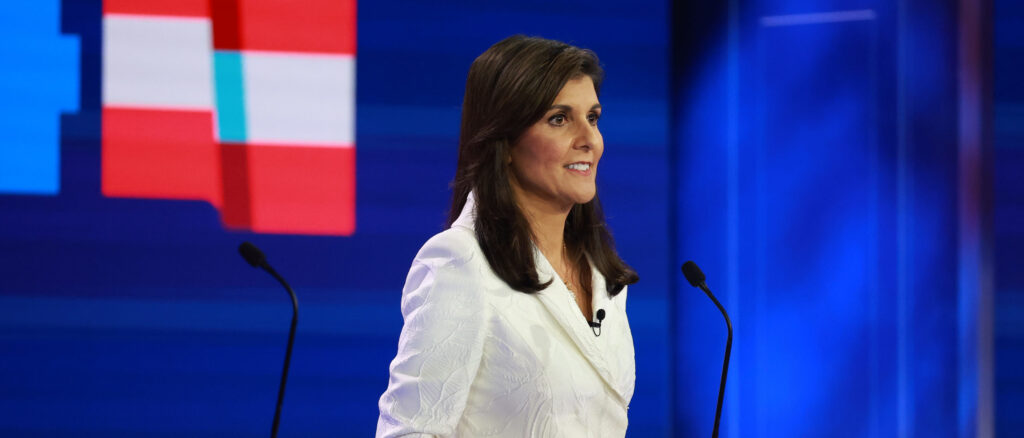 nikki-haley-in-private-talks-with-jpmorgan-ceo-on-economy:-report