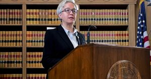 oregon-lawmakers-tell-gov.-tina-kotek-to-call-state-of-emergency-over-measure-110