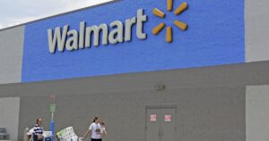 retailers,-including-walmart-and-costco,-reconsider-self-checkout-lanes