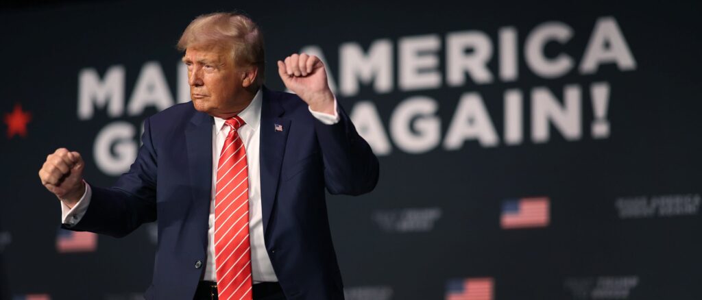 major-nationwide-poll-puts-trump-ahead-of-biden-for-the-first-time