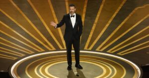 jimmy-kimmel-called-‘valuable’-while-being-named-2024-oscar-host