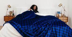 i-can-wrap-myself-up-three-times-over-in-this-gigantic-blanket