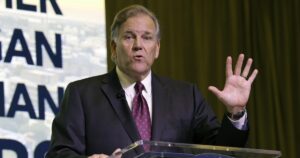 gop-senate-candidate-mike-rogers-trolls-biden’s-massive-ev-push-in-campaign-email