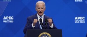 biden-suggests-americans-unhappy-with-the-economy-are-‘disconnected’-from-reality