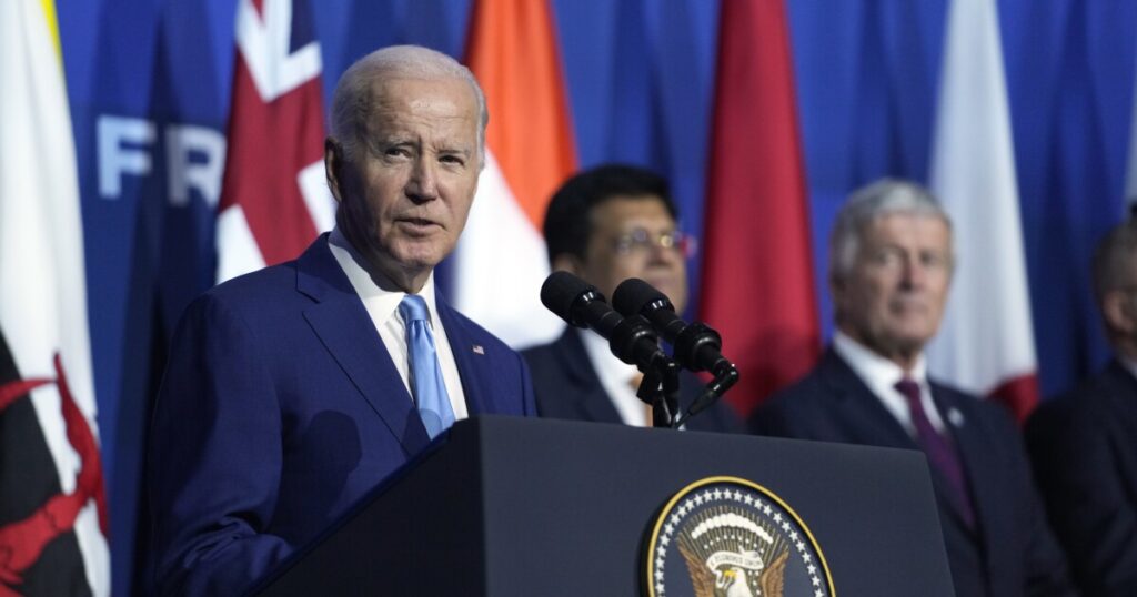 biden-meets-with-mexican-president-in-hopes-of-three-way-fentanyl-cooperation