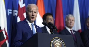 biden-meets-with-mexican-president-in-hopes-of-three-way-fentanyl-cooperation