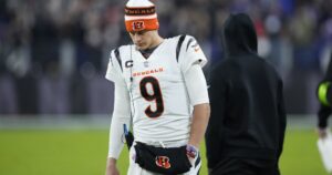 nfl-investigating-why-bengals-did-not-list-joe-burrow-on-injury-report