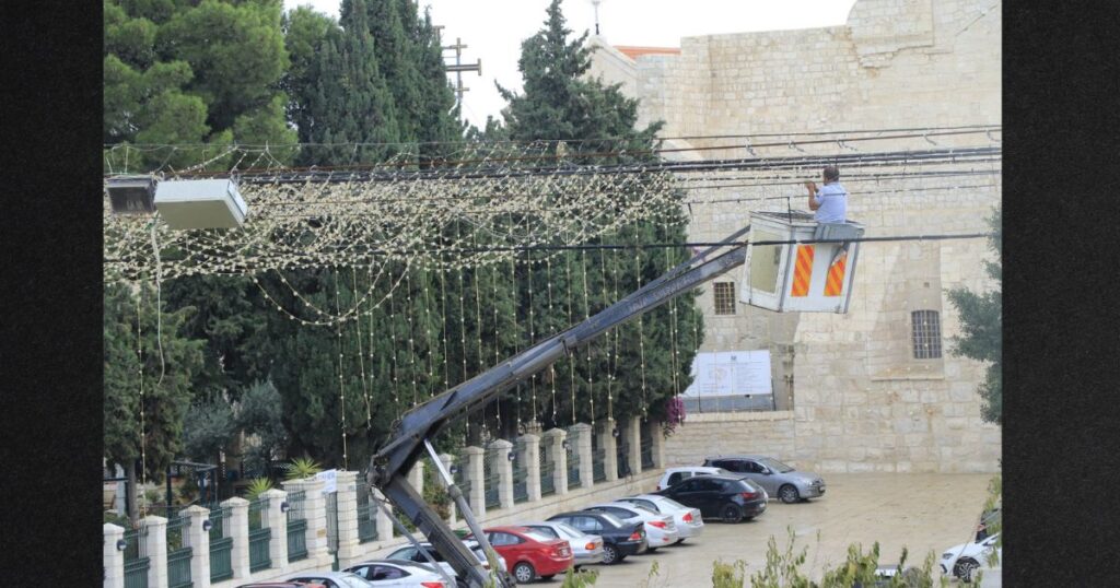 christmas-decorations-at-jesus’-birthplace-torn-down-as-town-of-bethlehem-backs-hamas