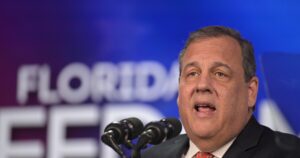 chris-christie-won’t-commit-to-a-federal-six-week-abortion-ban