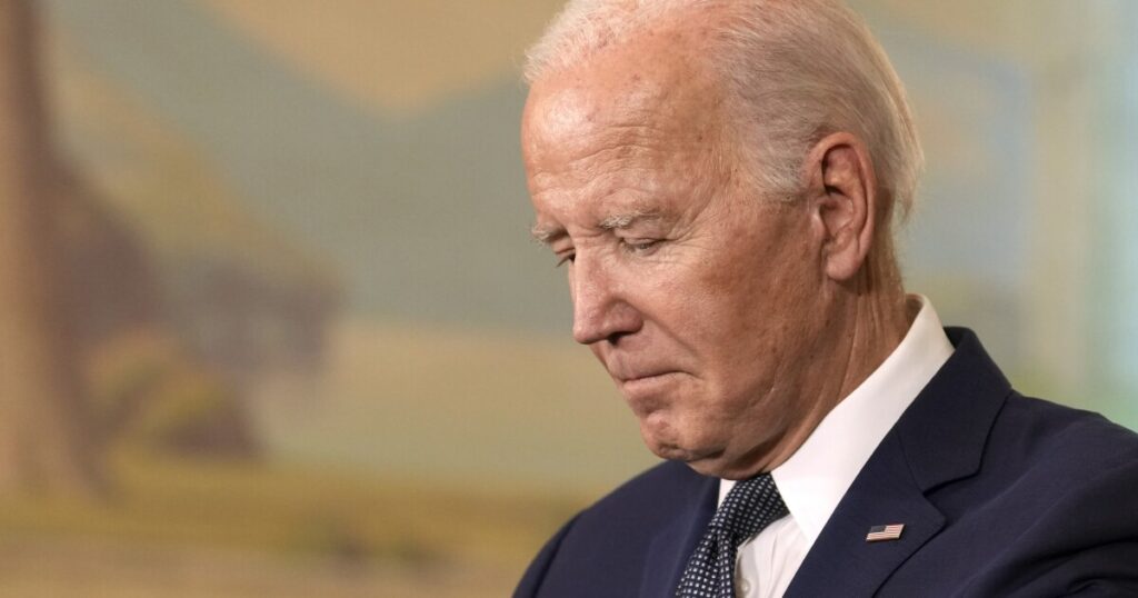 biden-approval-rating-hits-new-low-amid-foreign-policy-challenges:-poll