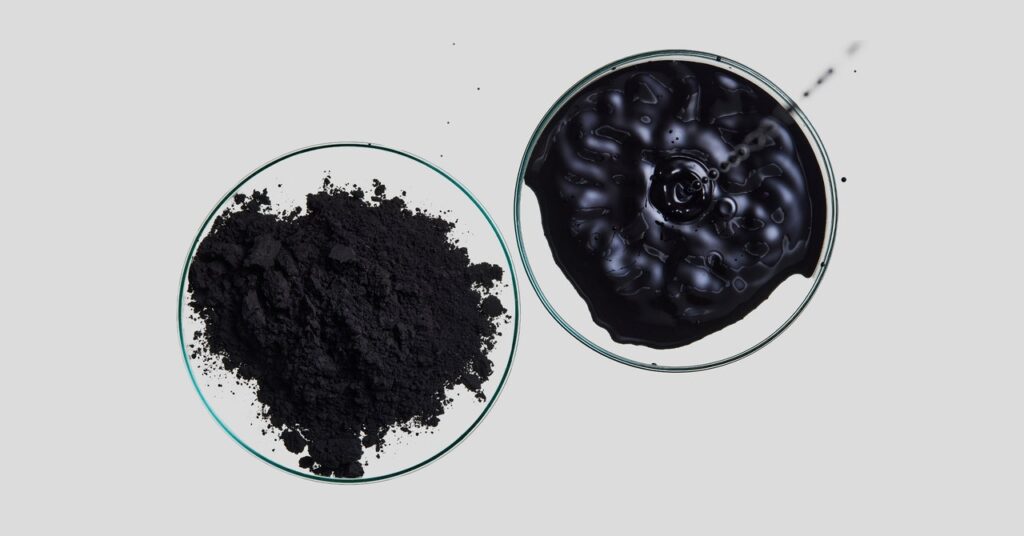 the-black-print-on-your-t-shirt-is-filthy-and-toxic.-now,-there’s-a-cleaner-alternative