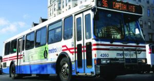 city-of-detroit-bus-service-ridership-down-61%-in-2022-from-pre-pandemic-levels