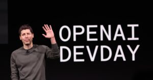 openai-staff-threaten-to-quit-unless-board-resigns