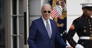 biden-jokes-about-age-and-confuses-britney-spears-for-taylor-swift-at-turkey-pardon