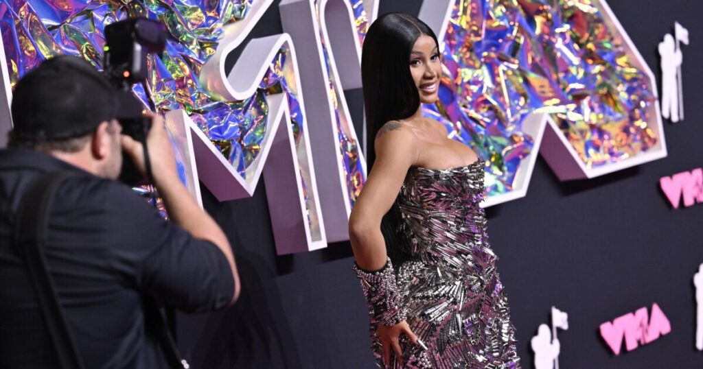 cardi-b-slams-new-york-city-budget-cuts,-says-she-won’t-endorse-biden-in-2024