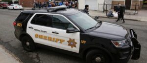 report:-grenade-found-on-pole-outside-synagogue
