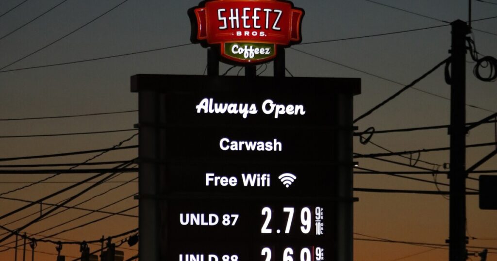 sheetz-offering-gas-for-under-$2-per-gallon-to-travelers-this-thanksgiving-weekend