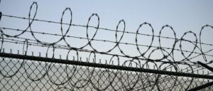 3-men-break-into-abandoned-jail,-accidentally-lock-themselves-in-cell