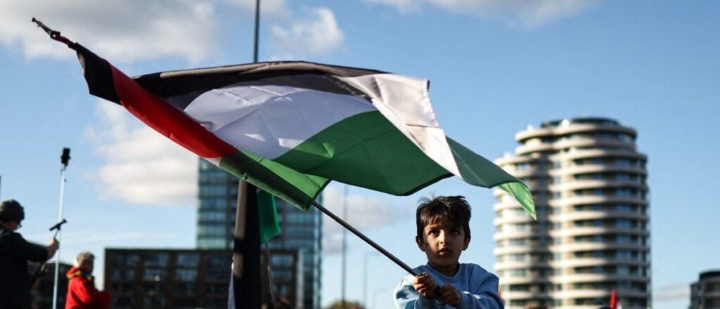 fact-check:-did-thousands-of-people-hold-a-pro-palestinian-demonstration-in-warsaw?